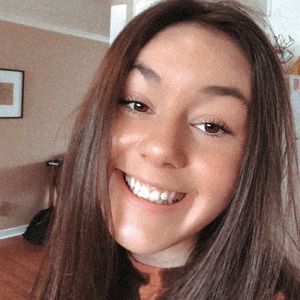 Meet your Posher, Tegan